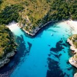 Menorca en barco, una forma única de vivir la isla Macarella-Macarelleta