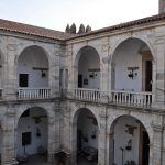Patio-Parador-de-Zafra