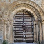 Calatanazor-puerta-iglesia