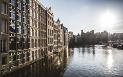 I_amsterdam_6273_Philipp-Benedikt_Editorial