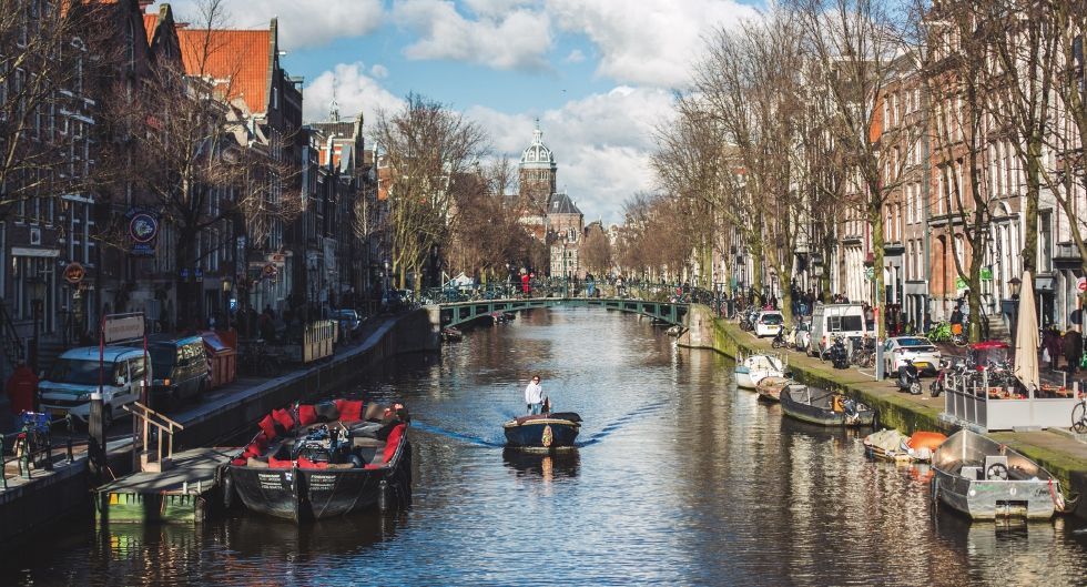 AMSTERDAM k2_items_src_a837e119cd945083823082e324cfb9ef