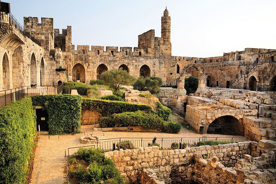 Jerusalem_The-Tower-of-David_Site-and-Museum_2_Noam-Chen_IMOT