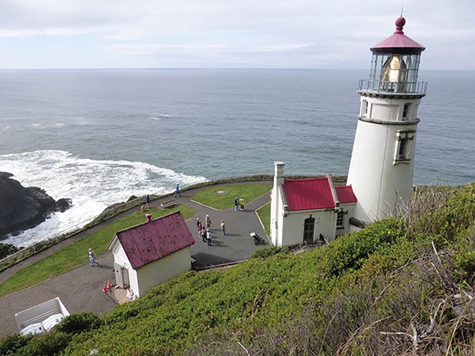 Faro-de-Heceta-Head-Costa-de-Oregon-1