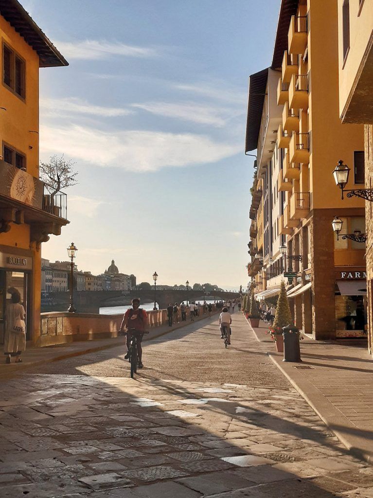 Lungarno-Firenze