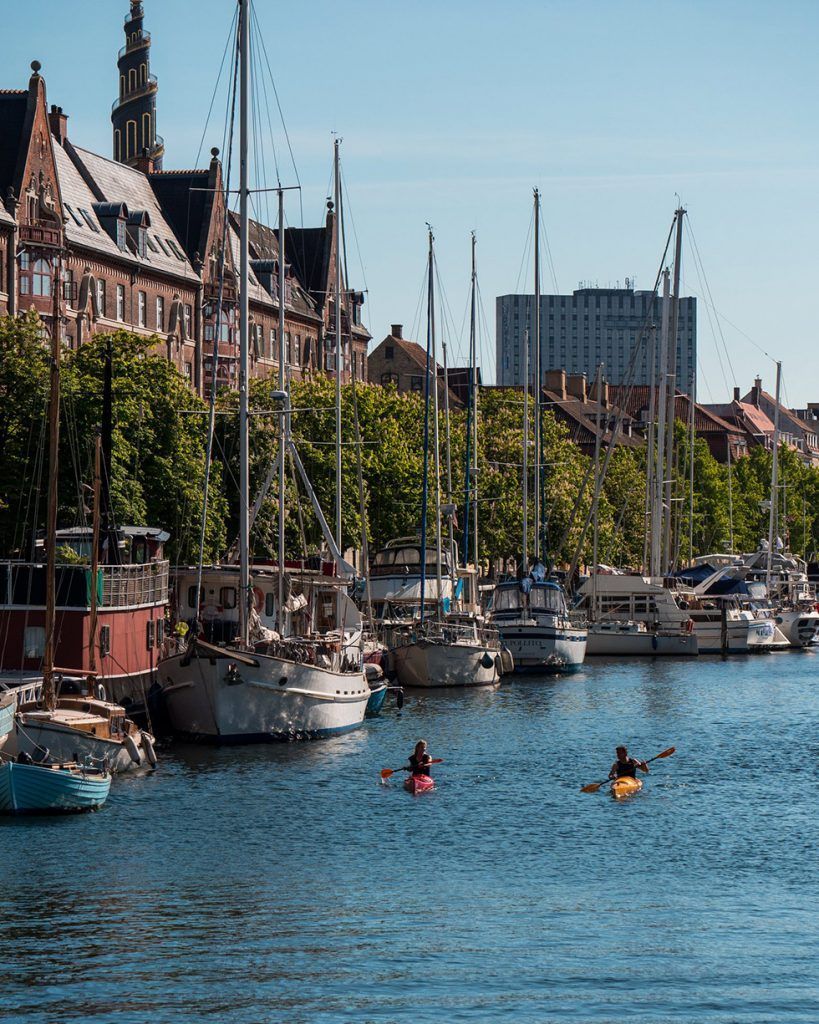 Daniel_Rasmussen_-canal-y-canoas