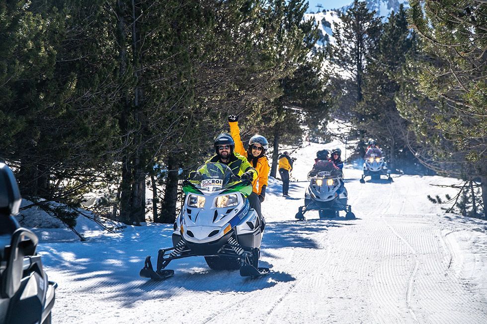 11032020-Actividades_Motos-de-nieve_Amigos_Grau_Emilio-45-2