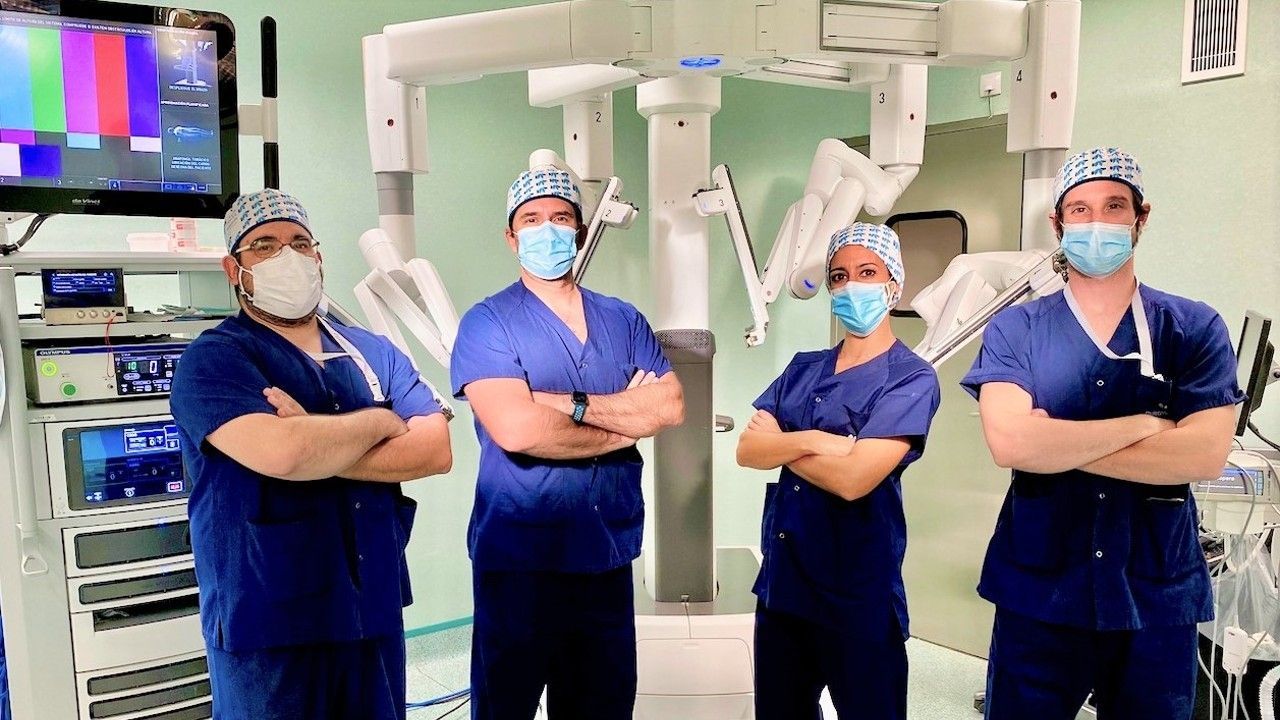 Cirugía torácica mínimamente invasiva k2_items_src_08a4cf1e44f783c853b207a033a173b9