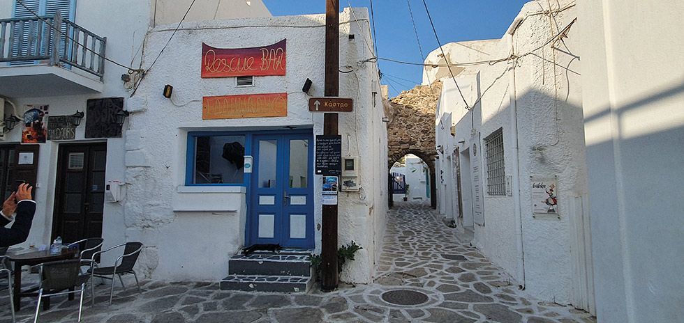 casco-antiguo-de-Antiparos-1