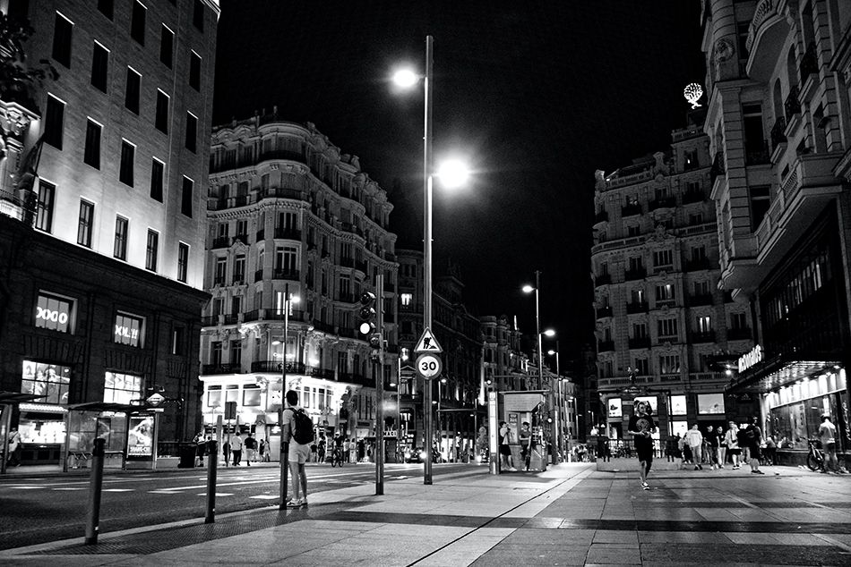 Gran Vía de noche