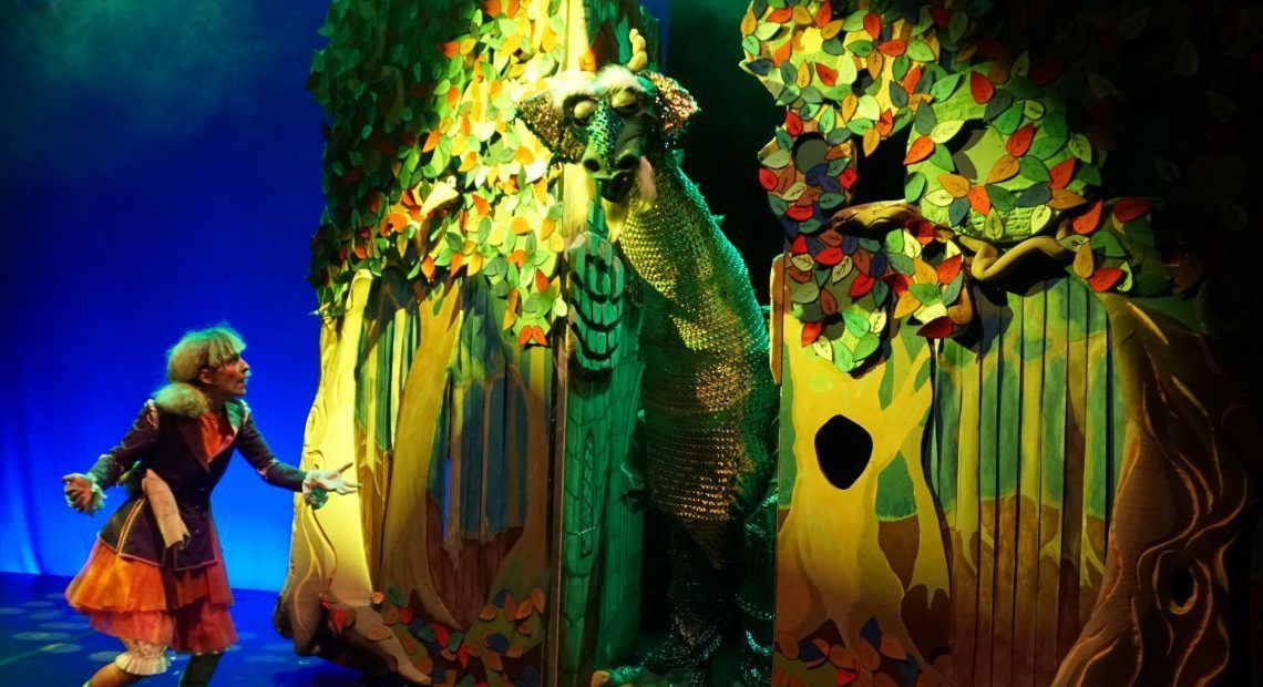 Foto de escena de Nora y el dragón