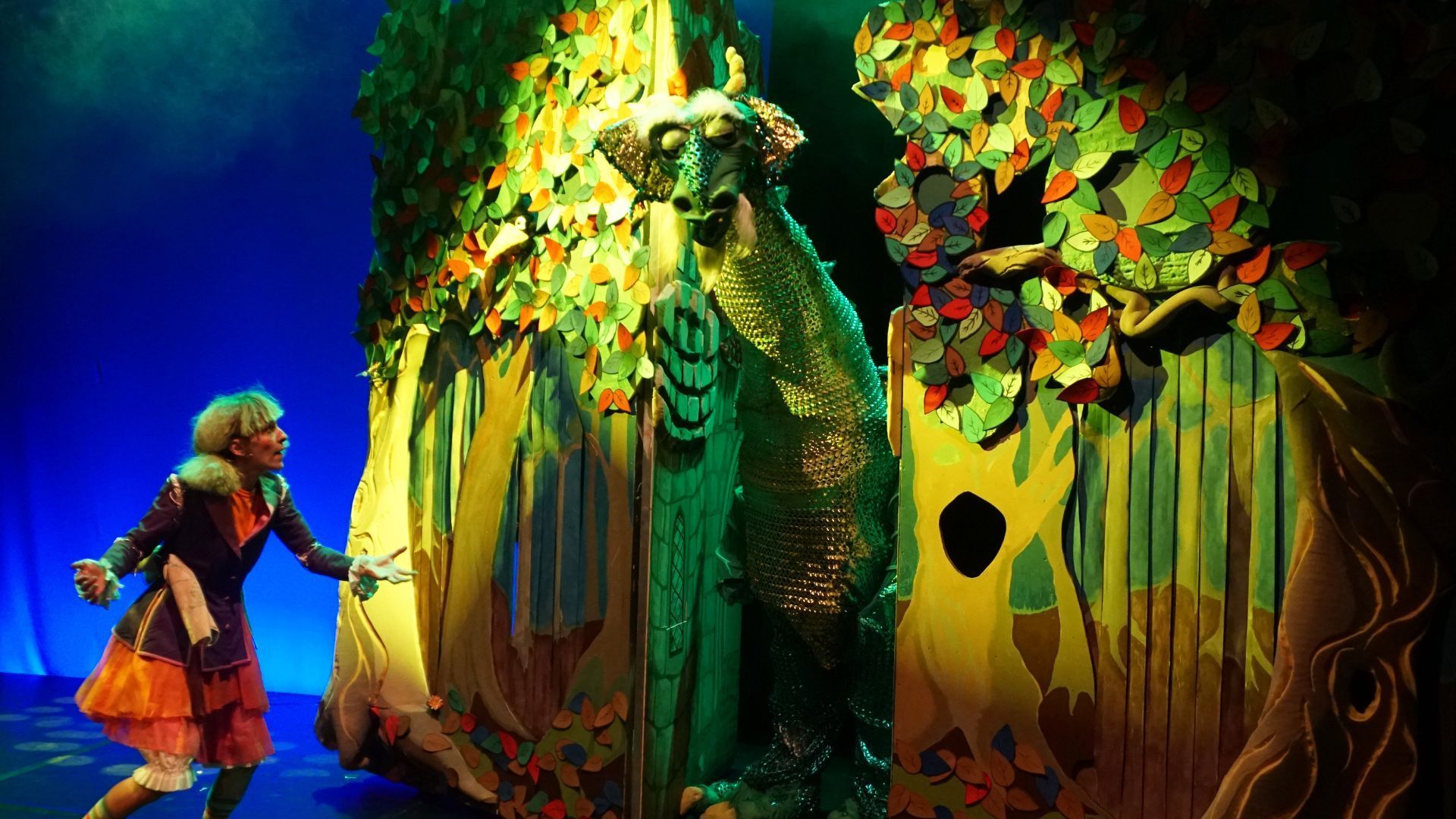 Foto de escena de Nora y el dragón