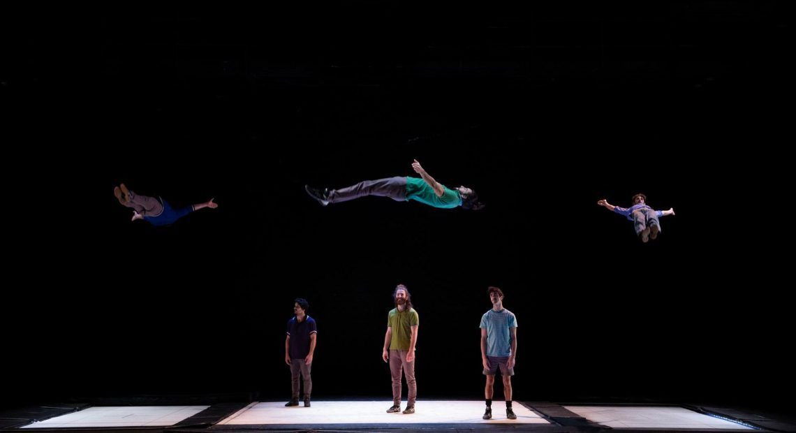 Le Plus Petit Cirque du Monde presentarán Esquive (Esquivar) / © Irvin Anneix _ Hélène Comball Weiss