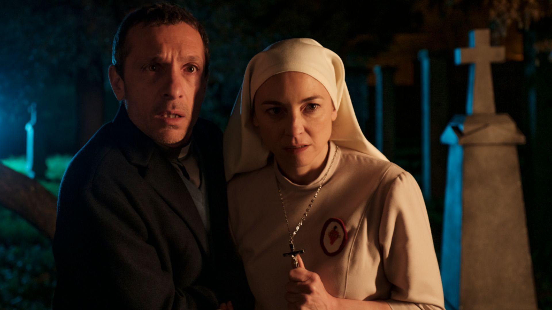 Arranca el rodaje de "Anatema" Juana y Padre Juan ©J Alvarez