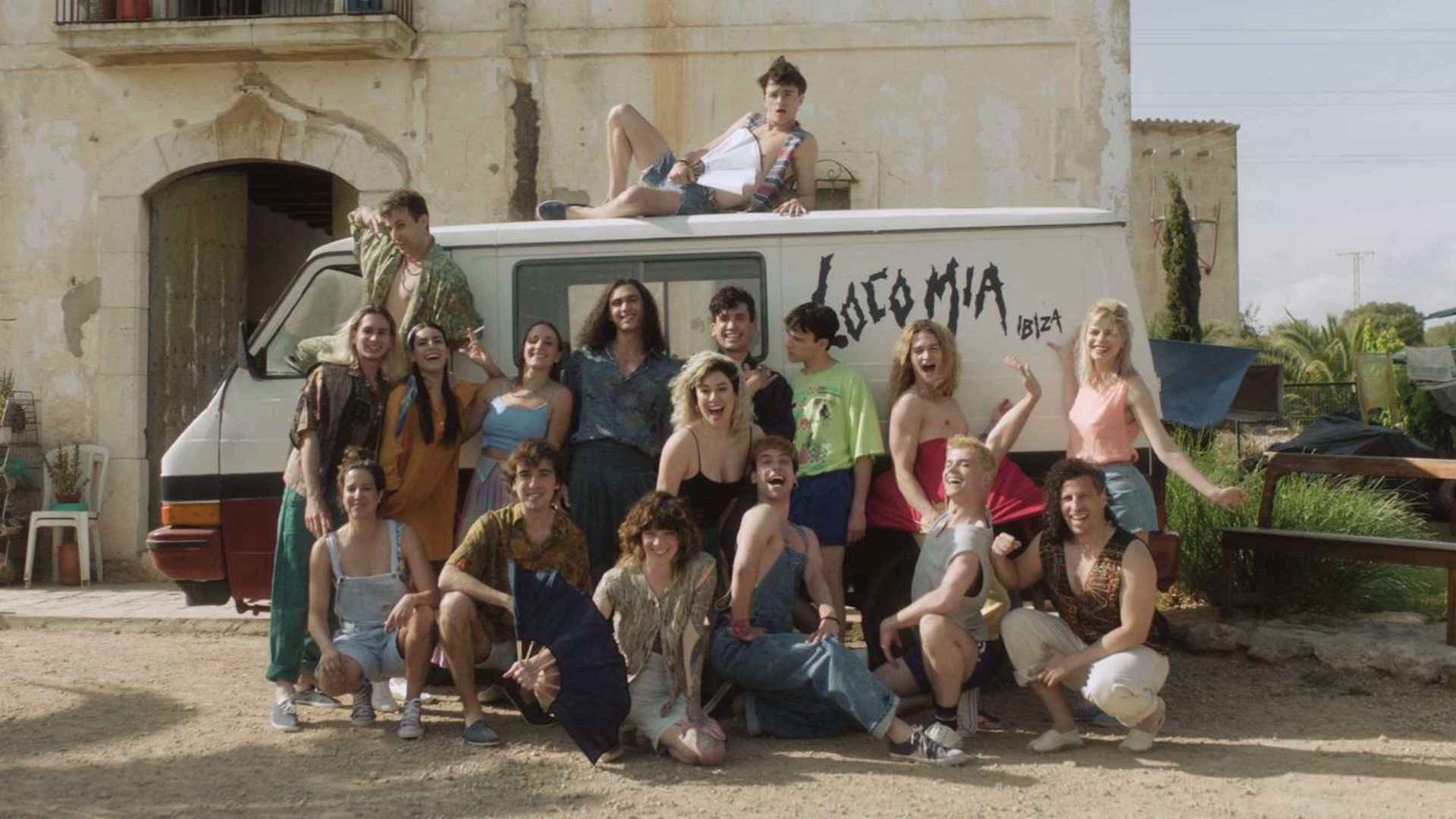 Primera imagen de Locomia