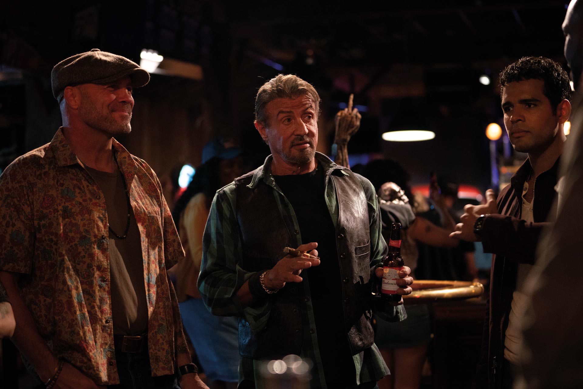 phpqVDusJ_los-mercen4rios-