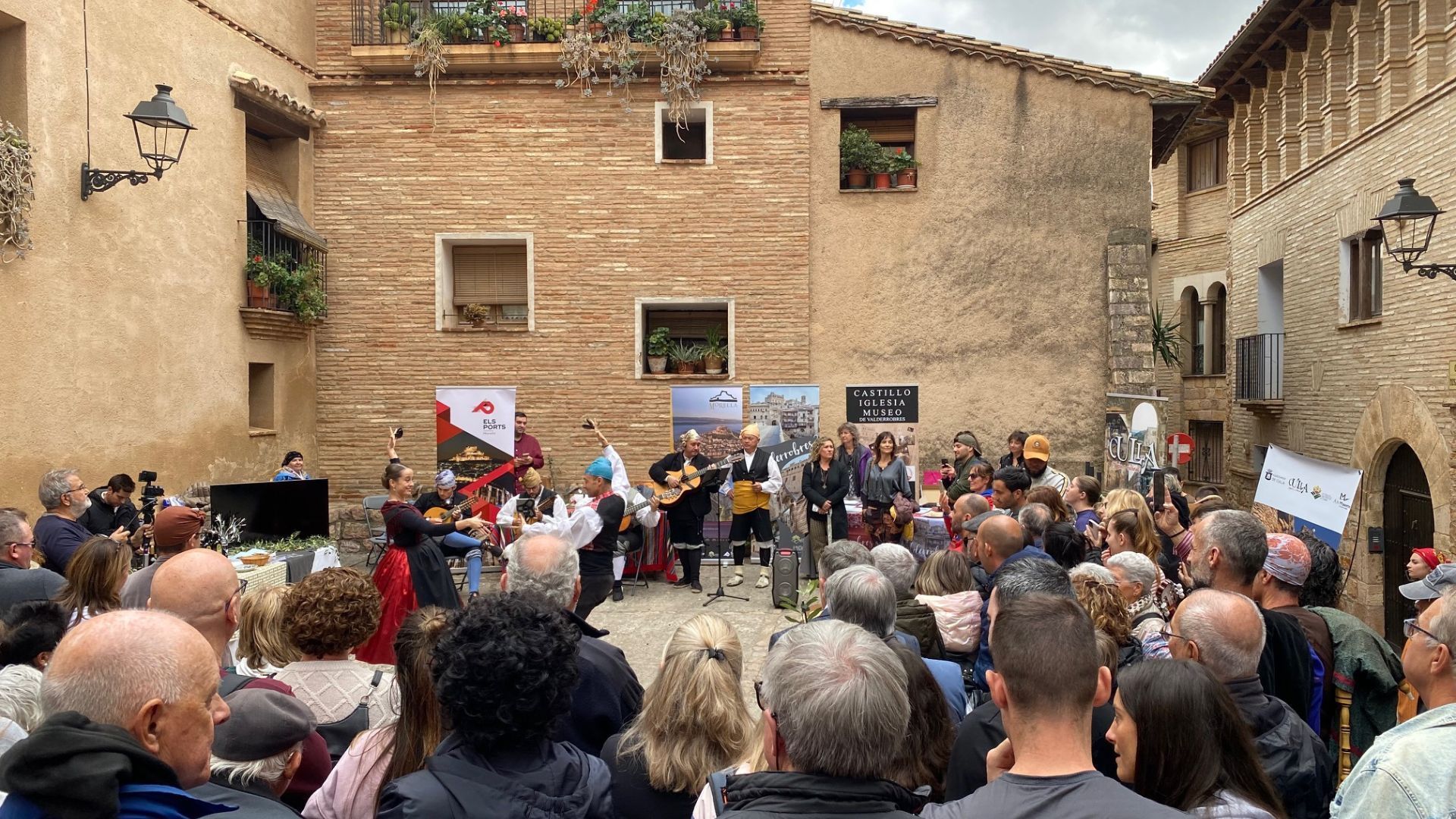 Alquézar celebra el Festival Etnográfico de la zona Este de Los Pueblos más Bonitos de España Alquezar