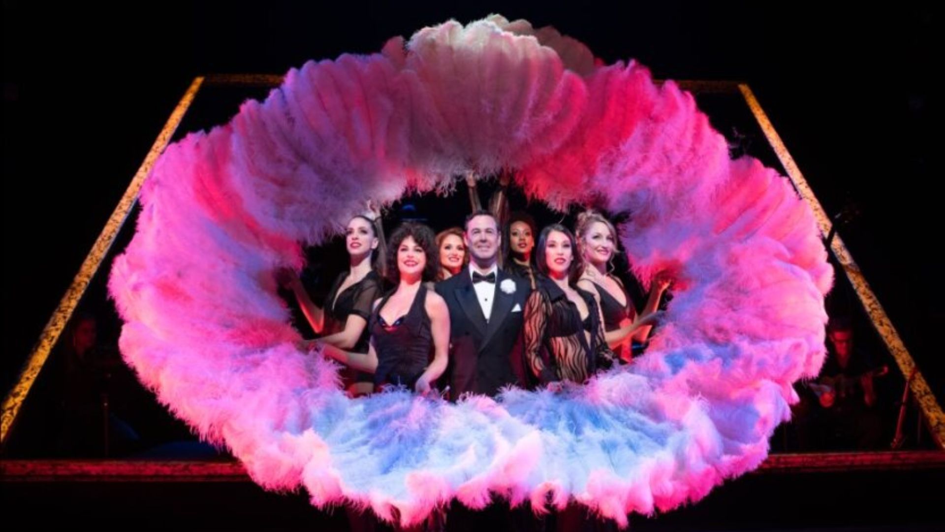 "Chicago" cumple 100 funciones en Madrid Chicago