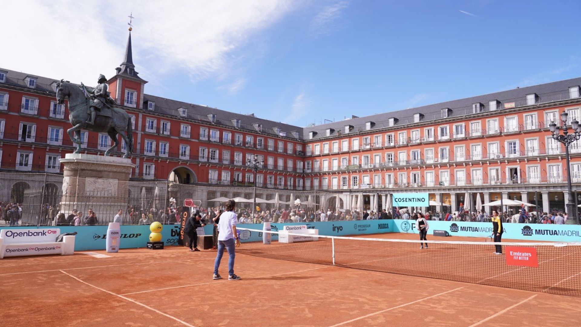 Pista plaza mayor tenis