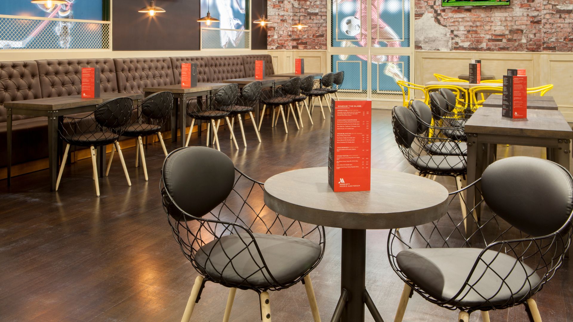 Champions Bar: una terraza para disfrutar del tardeo madrileño The Champions Bar portada